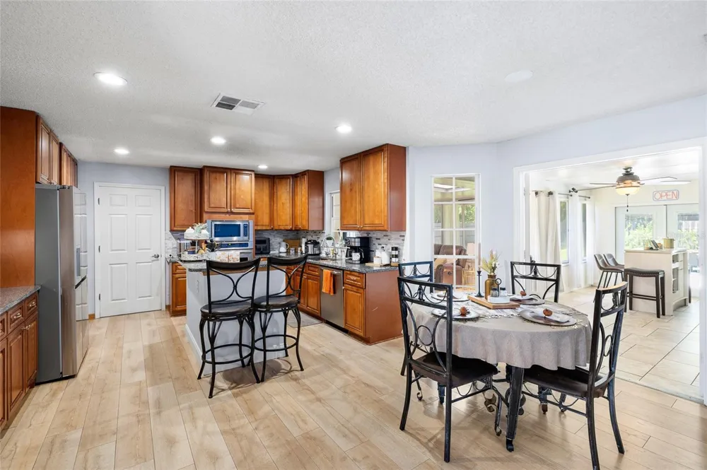 677 ADRIANE PARK CIRCLE Kissimmee, FL 34744