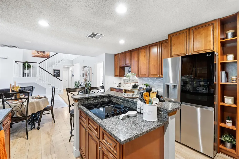 677 ADRIANE PARK CIRCLE Kissimmee, FL 34744