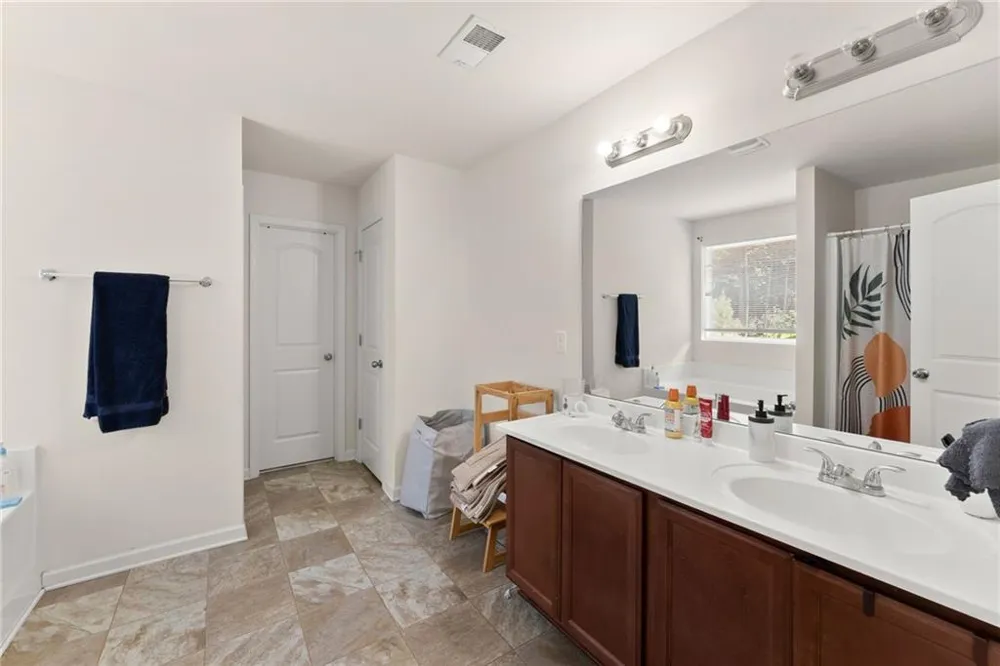 3470 Silver Wood Walk Gainesville, GA 30507
