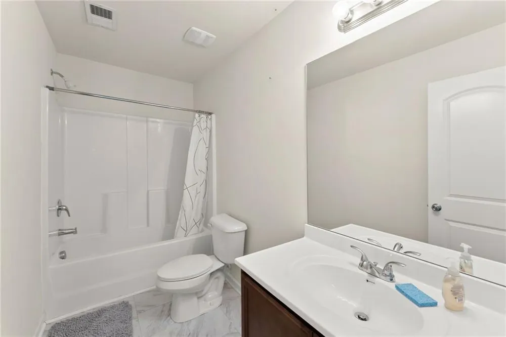 3470 Silver Wood Walk Gainesville, GA 30507
