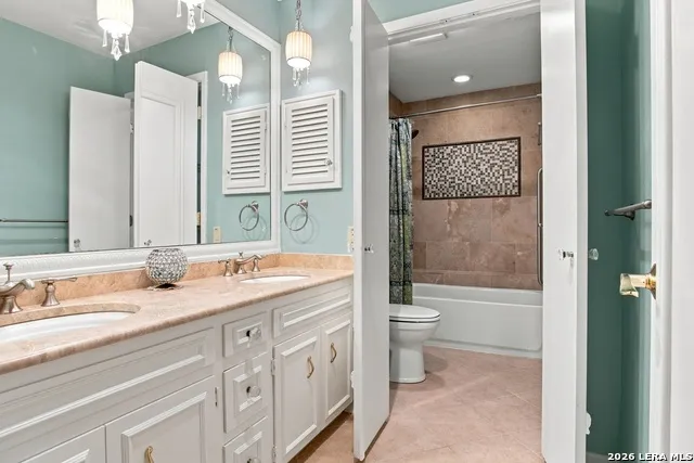 106 Bikeway Ln Shavano Park, TX 78231