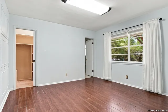 106 Bikeway Ln Shavano Park, TX 78231