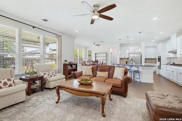 120 ROCKY PATH Boerne, TX 78006