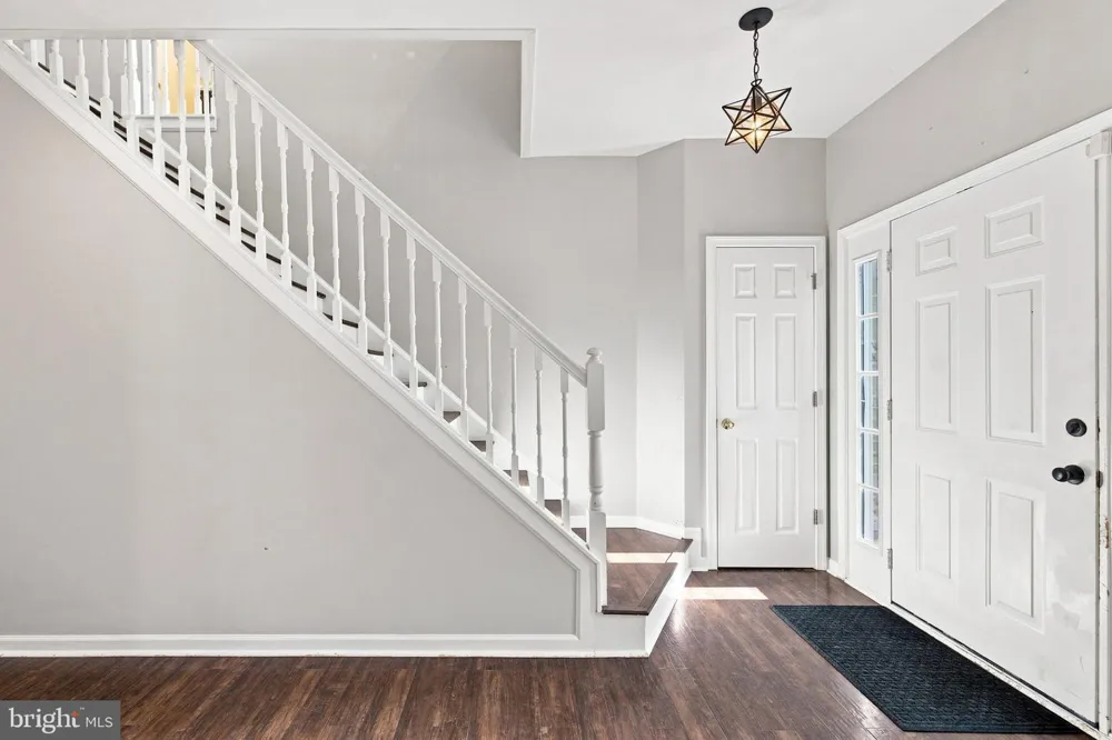 567 CROSSWINDS DRIVE Charles Town, WV 25414