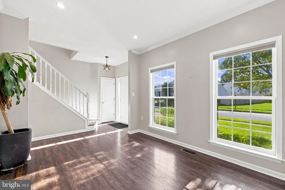 567 CROSSWINDS DRIVE Charles Town, WV 25414