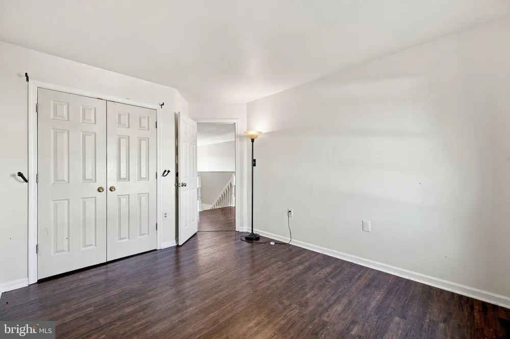 567 CROSSWINDS DRIVE Charles Town, WV 25414