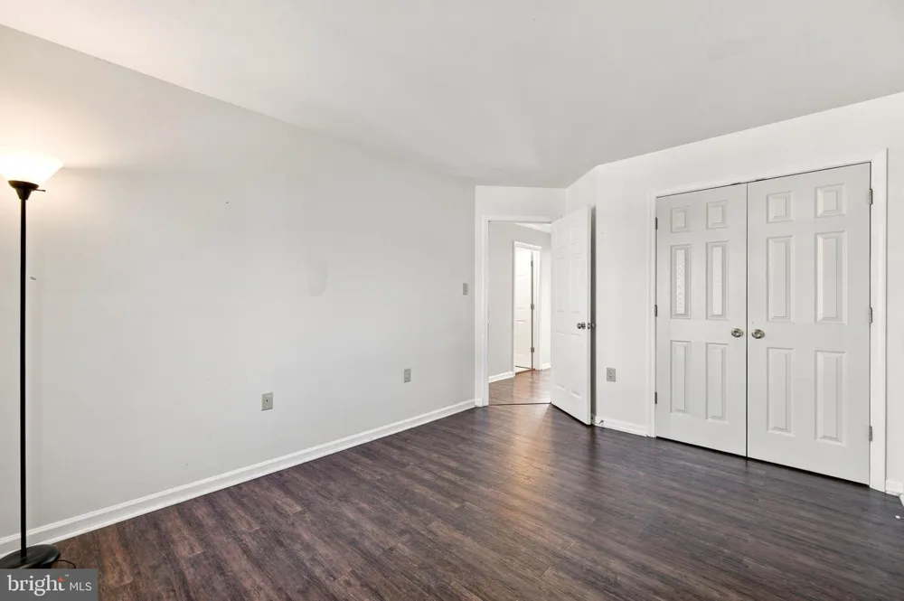 567 CROSSWINDS DRIVE Charles Town, WV 25414