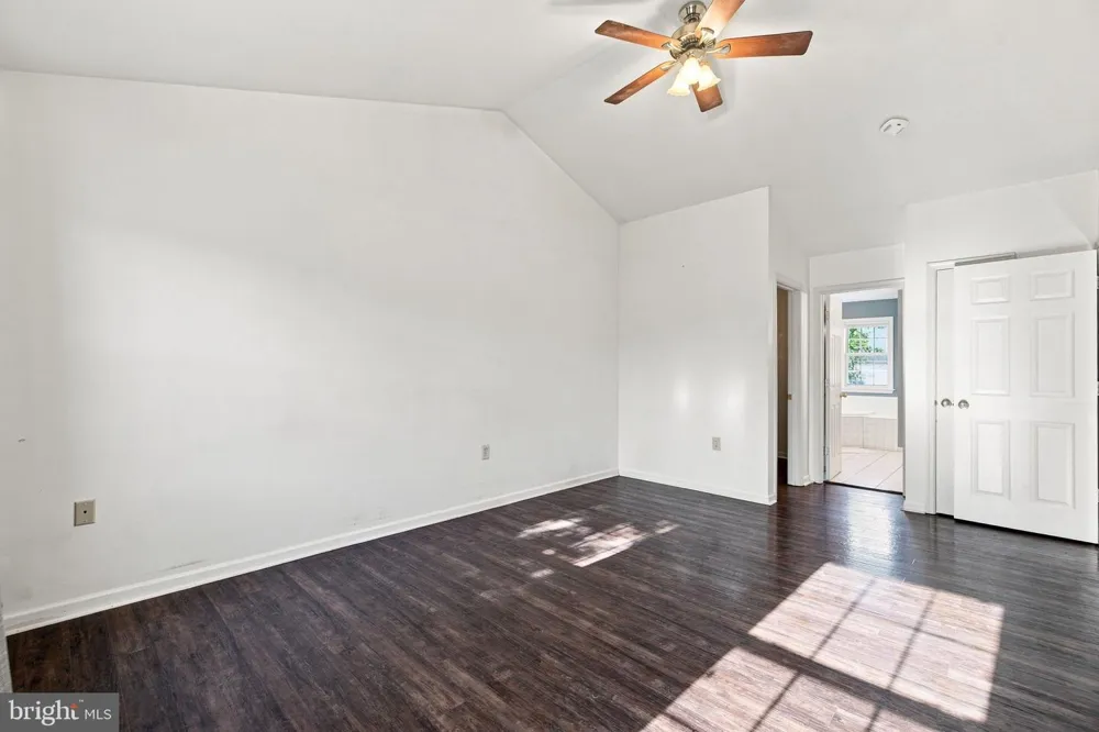 567 CROSSWINDS DRIVE Charles Town, WV 25414