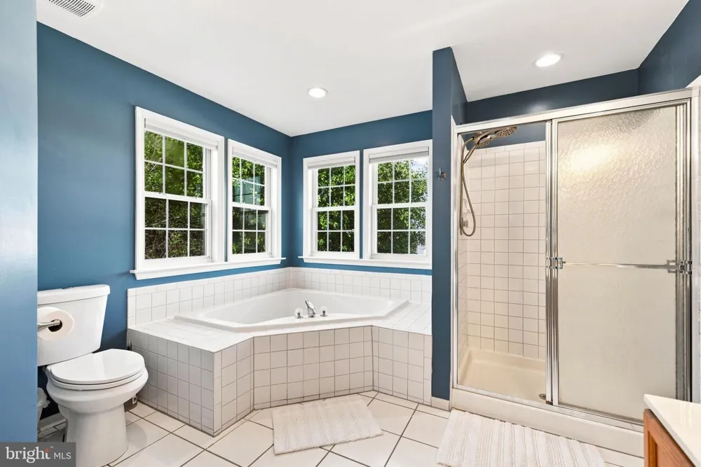 567 CROSSWINDS DRIVE Charles Town, WV 25414