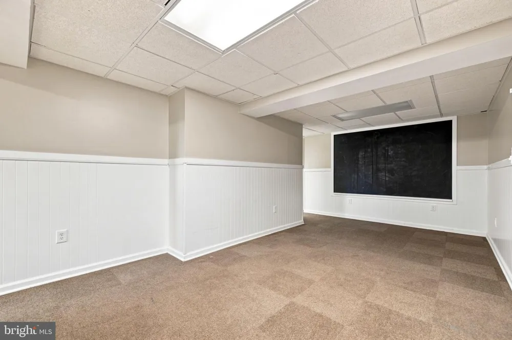 567 CROSSWINDS DRIVE Charles Town, WV 25414