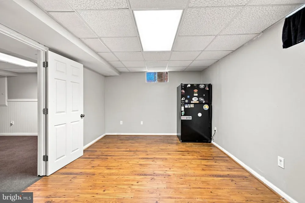 567 CROSSWINDS DRIVE Charles Town, WV 25414