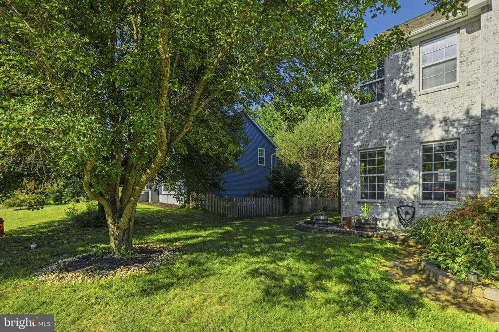 567 CROSSWINDS DRIVE Charles Town, WV 25414