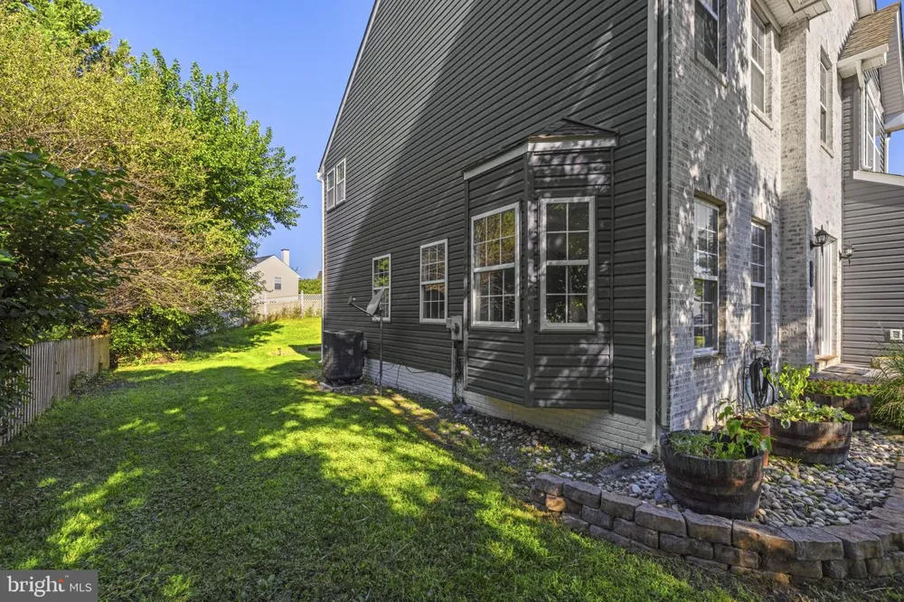 567 CROSSWINDS DRIVE Charles Town, WV 25414