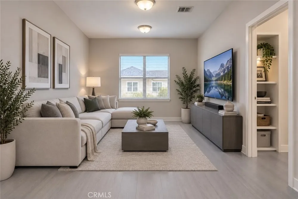 1136 Euclid #14 Anaheim, CA 92801