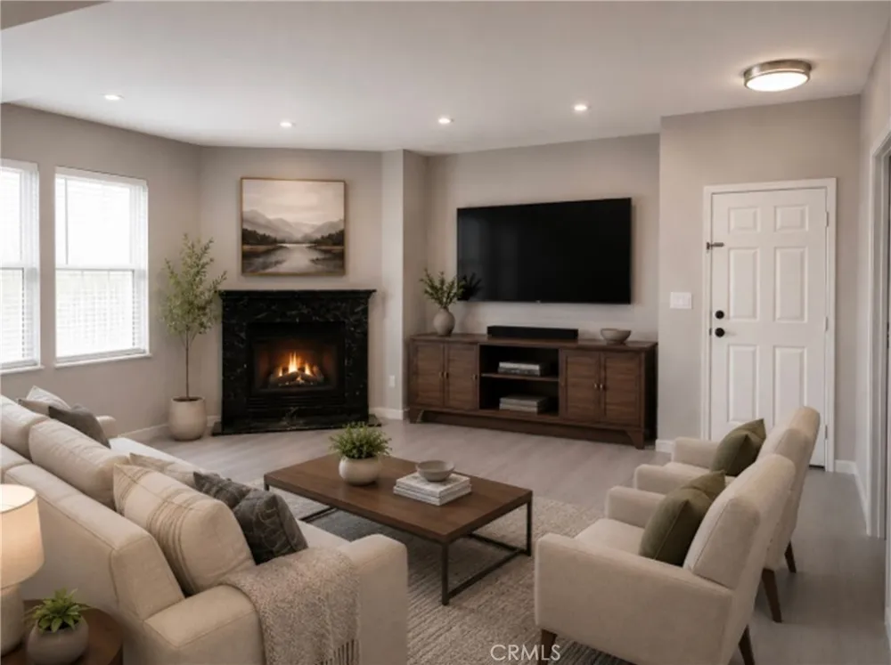 1136 Euclid #14 Anaheim, CA 92801