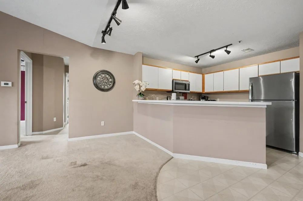 3027 Poplar Creek Drive SE #301 Kentwood, MI 49512