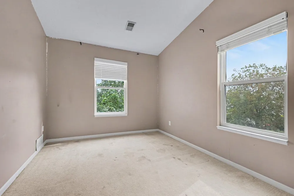3027 Poplar Creek Drive SE #301 Kentwood, MI 49512