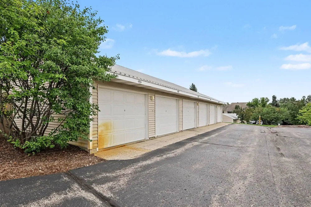 3027 Poplar Creek Drive SE #301 Kentwood, MI 49512