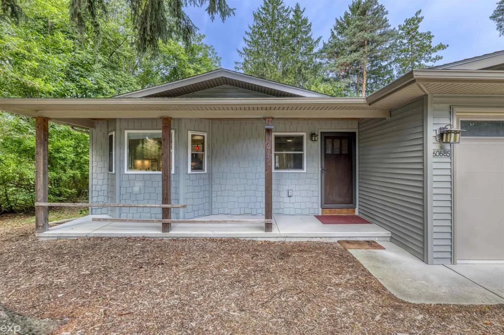 60685 Mt Vernon Road Washington Township, MI 48036