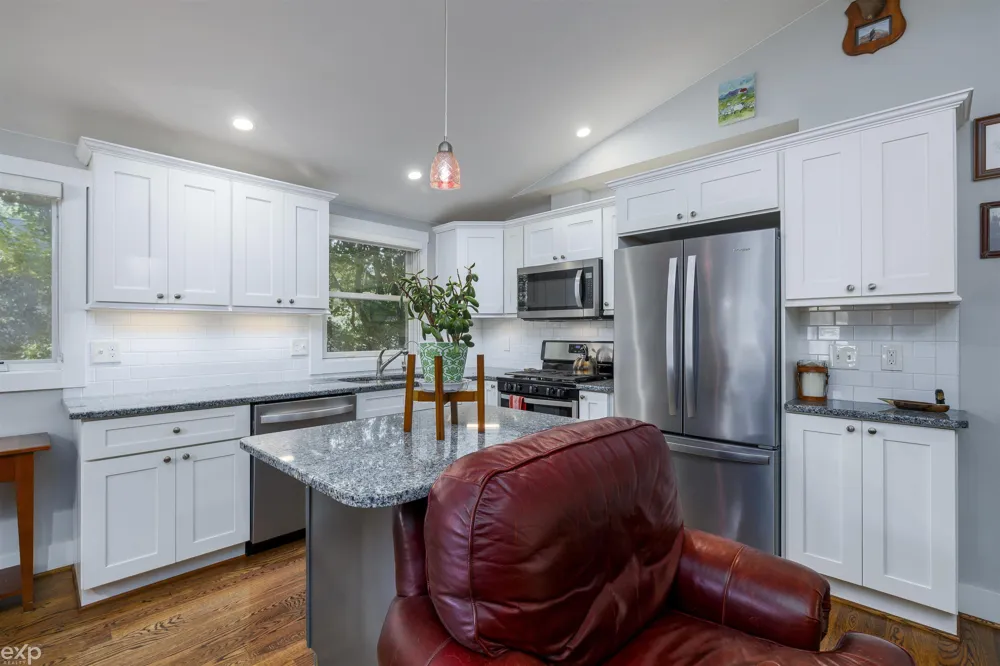 60685 Mt Vernon Road Washington Township, MI 48036