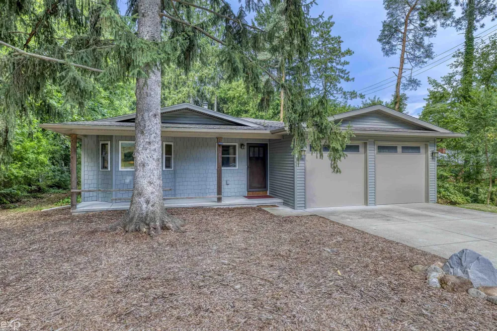 60685 Mt Vernon Road Washington Township, MI 48036