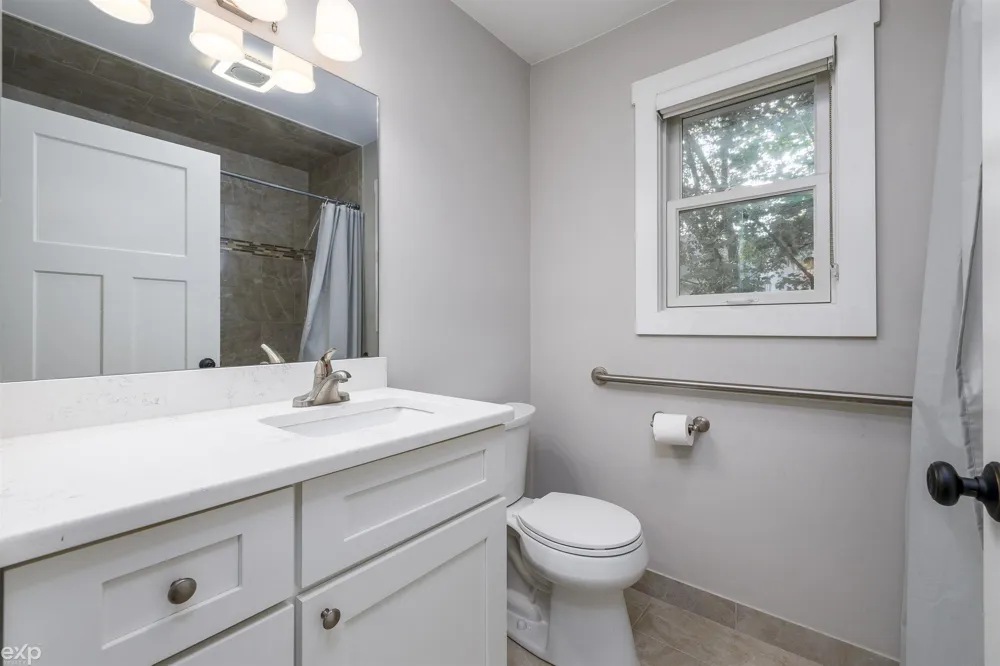 60685 Mt Vernon Road Washington Township, MI 48036