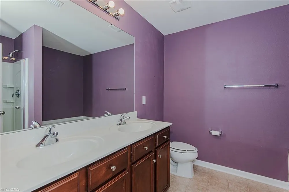 6609 Glenville Drive Whitsett, NC 27377
