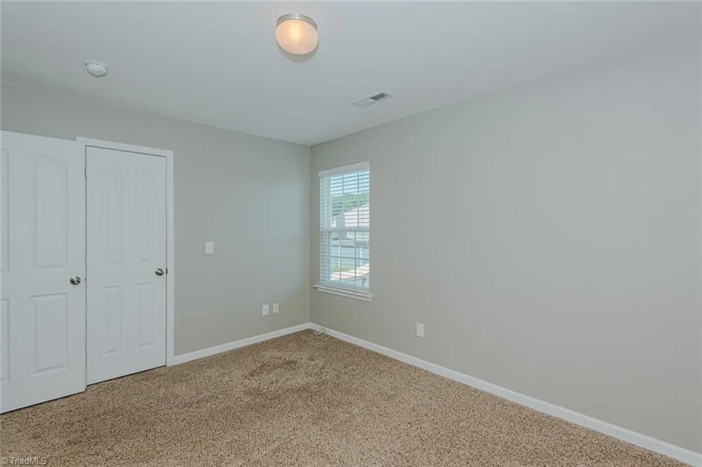 6609 Glenville Drive Whitsett, NC 27377