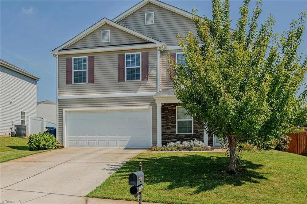 6609 Glenville Drive Whitsett, NC 27377