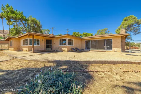 36710 Vista Del Lago Street