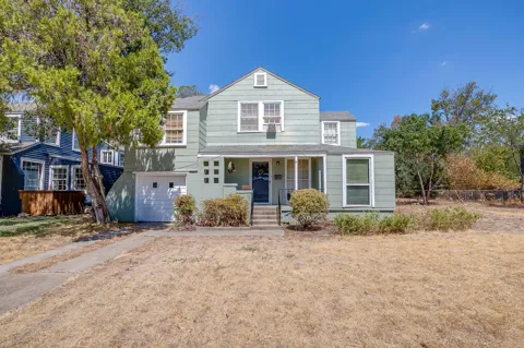 4314 Lovell Avenue