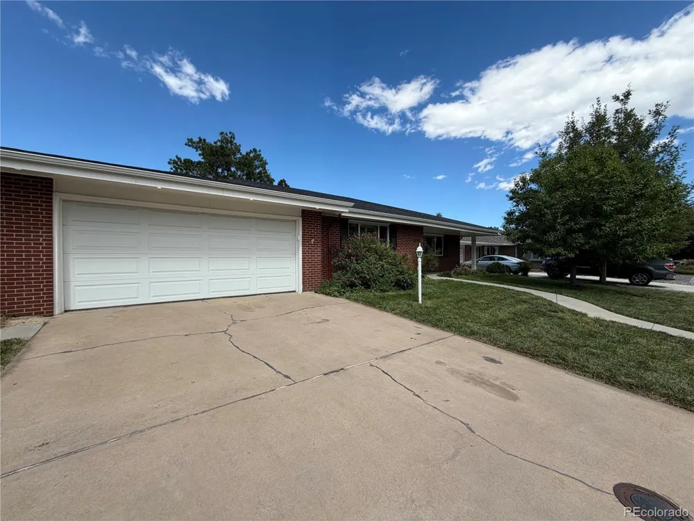 2145 E Columbia Place #P Denver, CO 80210