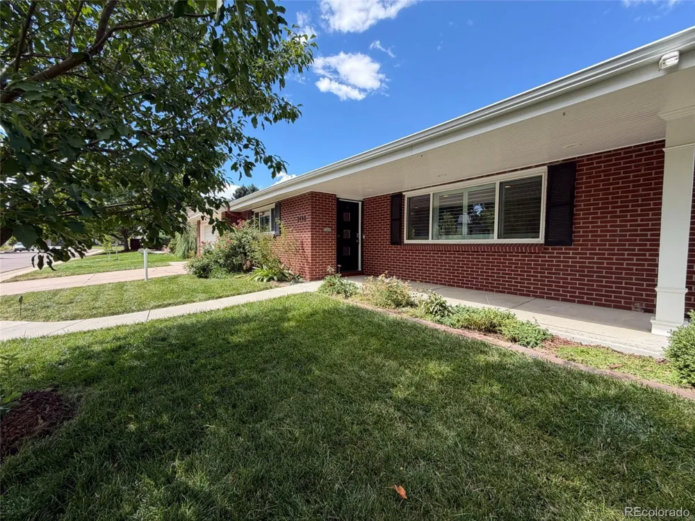 2145 E Columbia Place #P Denver, CO 80210