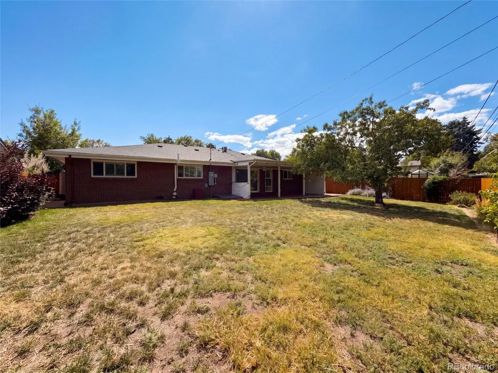 2145 E Columbia Place #P Denver, CO 80210