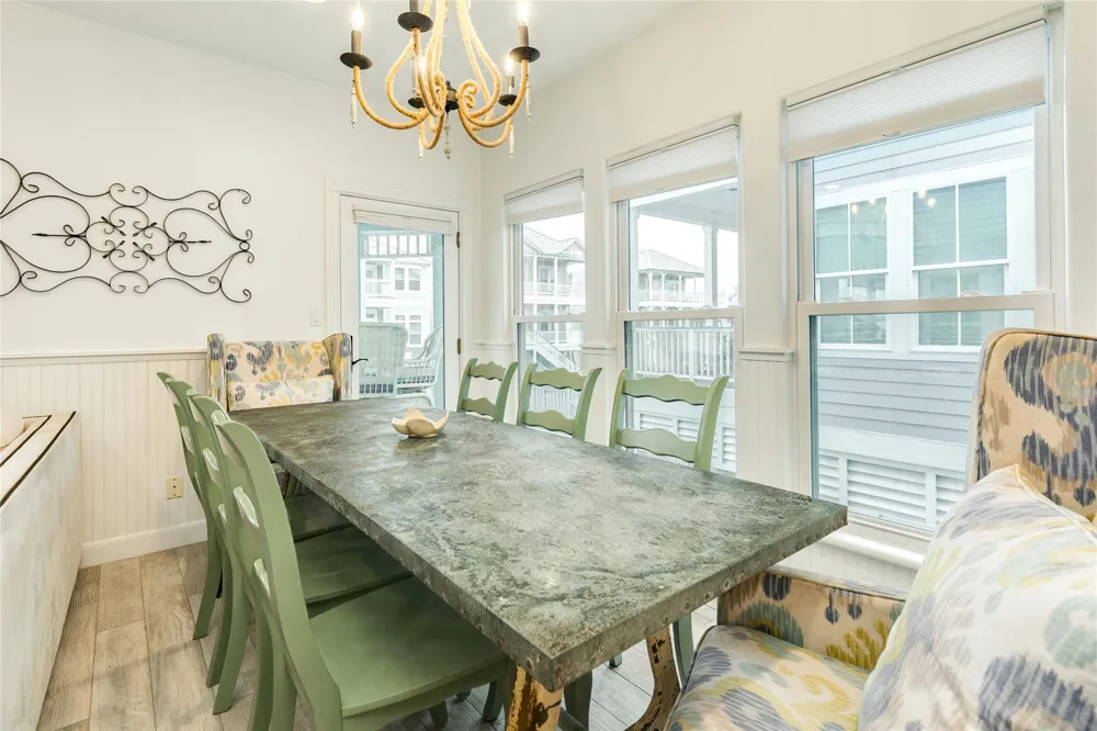 3819 Conch Galveston, TX 77554