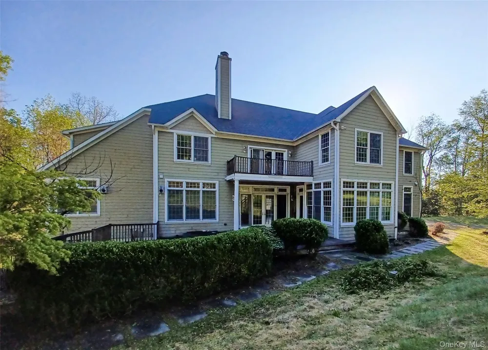11 Hedges Road Warwick, NY 10990