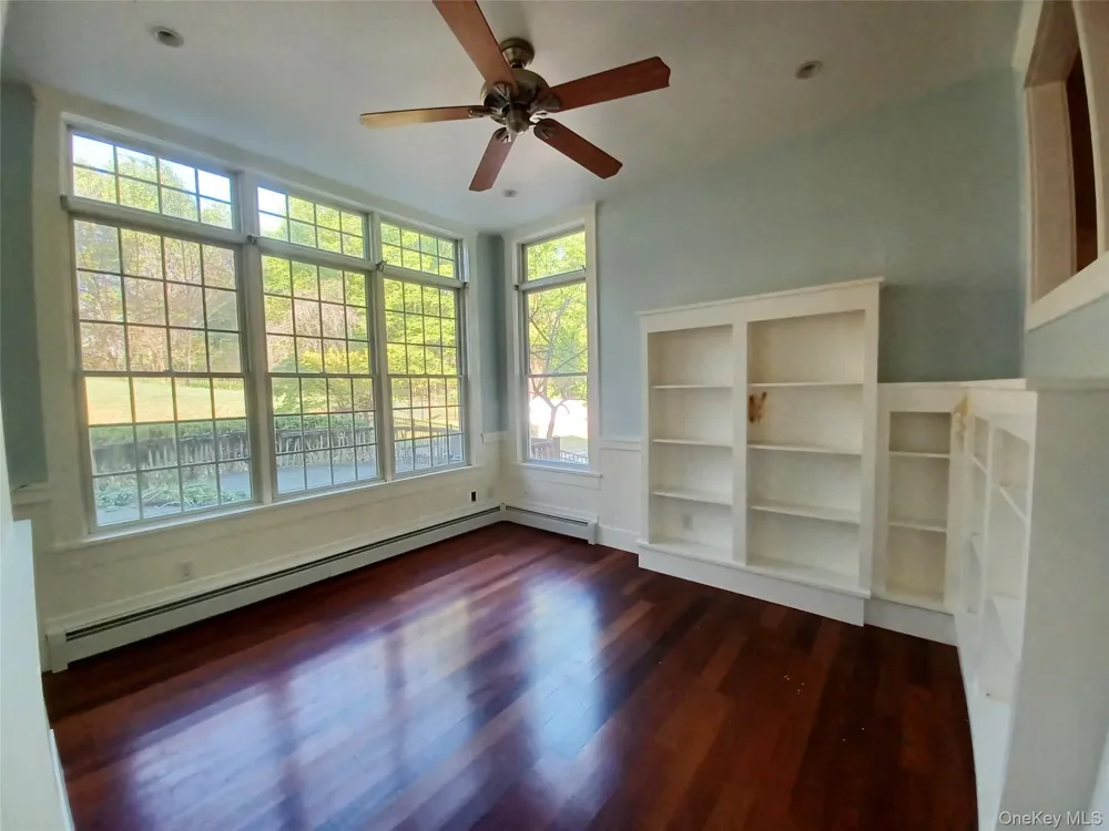 11 Hedges Road Warwick, NY 10990