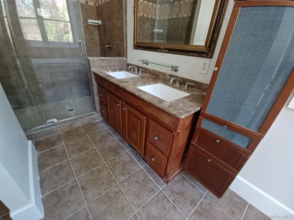 11 Hedges Road Warwick, NY 10990