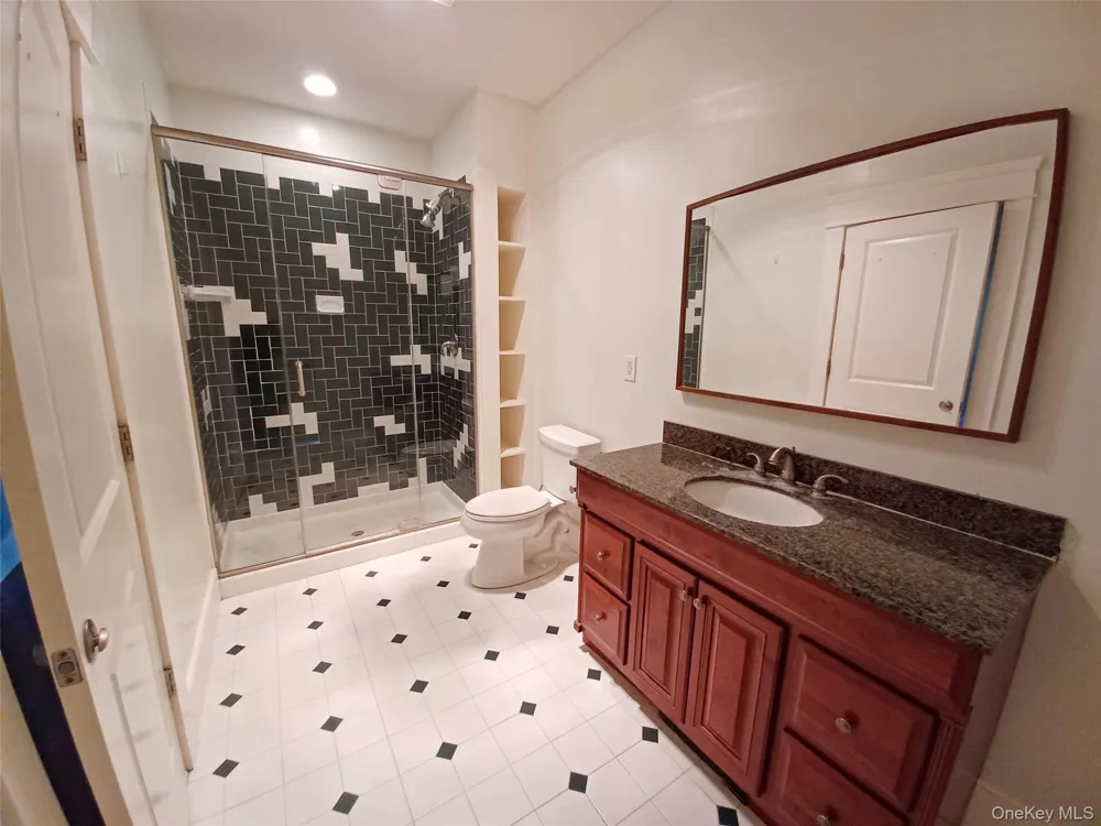 11 Hedges Road Warwick, NY 10990