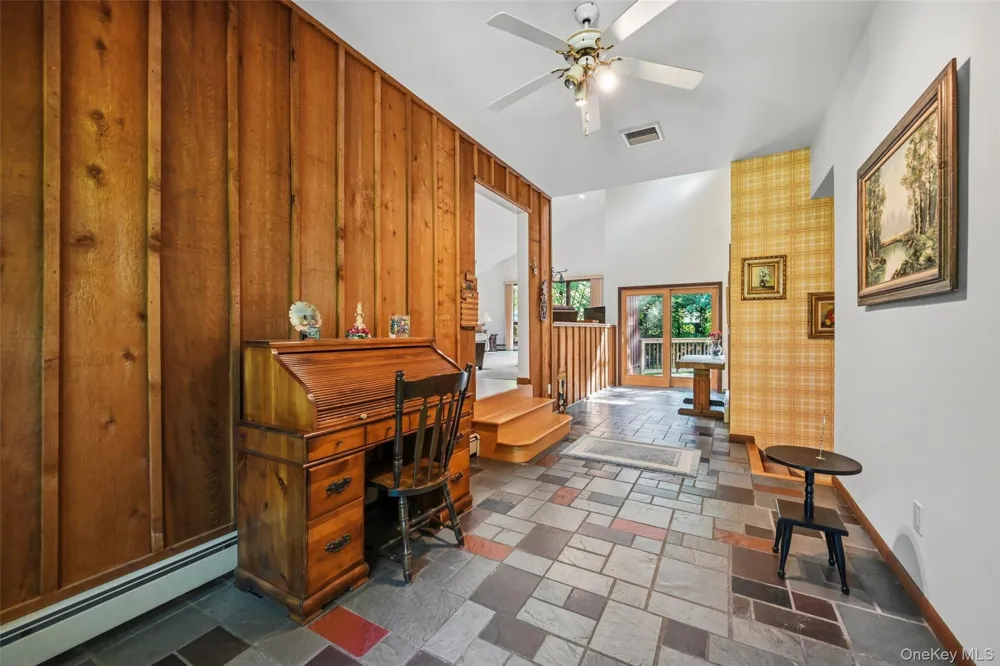 90 Highland Avenue Marlboro, NY 12542