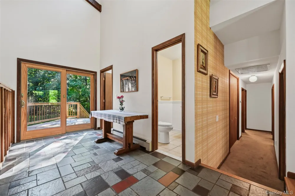 90 Highland Avenue Marlboro, NY 12542