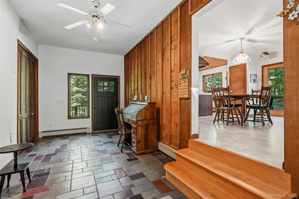 90 Highland Avenue Marlboro, NY 12542