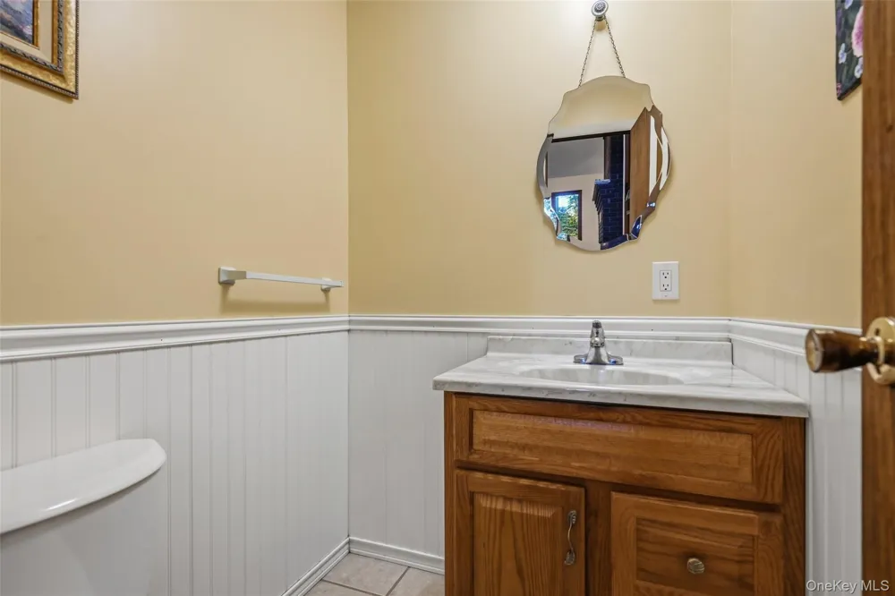 90 Highland Avenue Marlboro, NY 12542