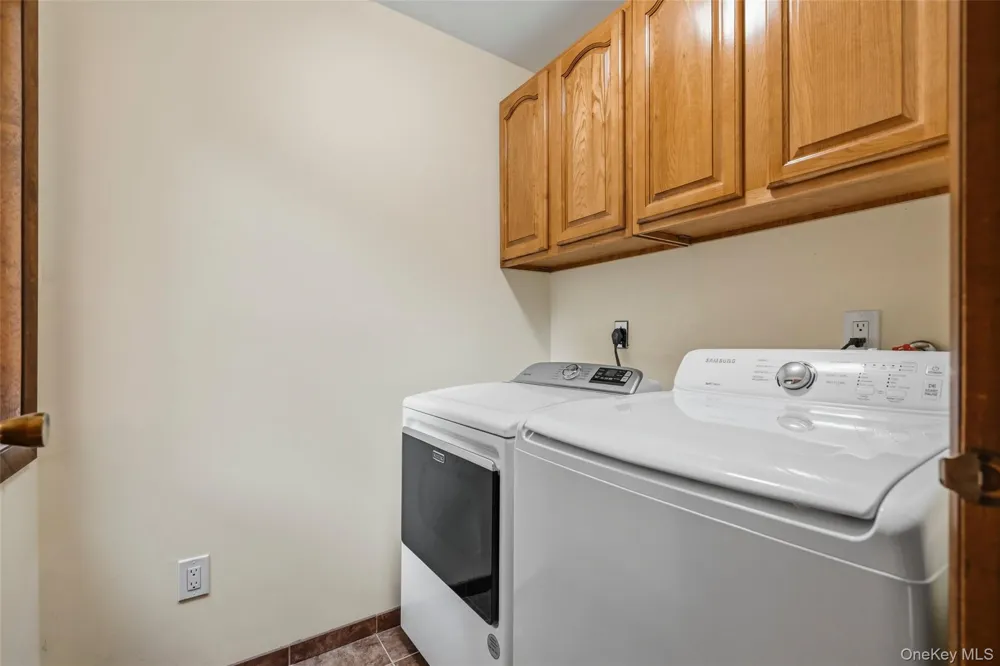 90 Highland Avenue Marlboro, NY 12542