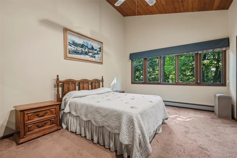90 Highland Avenue Marlboro, NY 12542