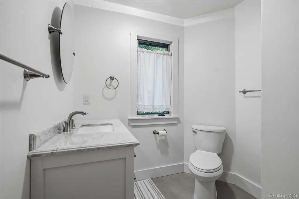 90 Highland Avenue Marlboro, NY 12542