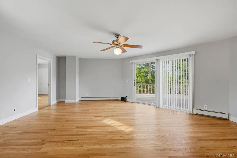 48 Lake Side Drive New Windsor, NY 12553