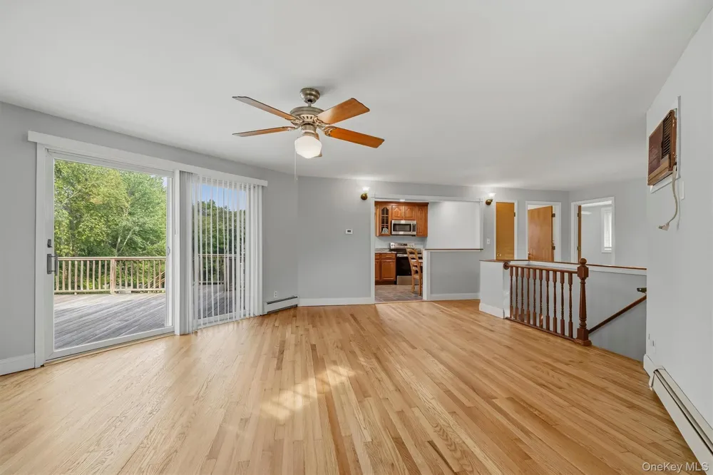 48 Lake Side Drive New Windsor, NY 12553