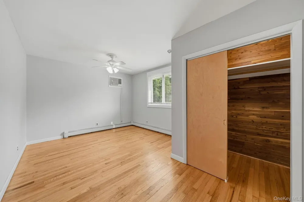 48 Lake Side Drive New Windsor, NY 12553