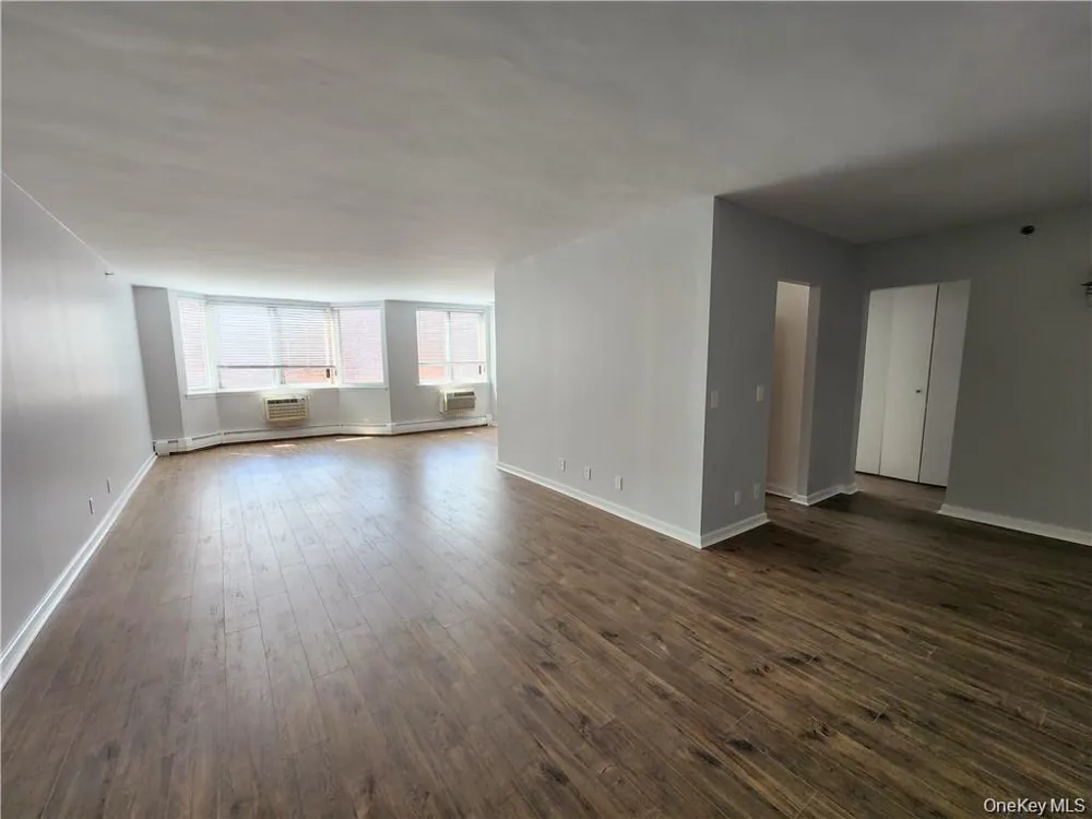 14 Nosband Avenue #1A White Plains, NY 10605